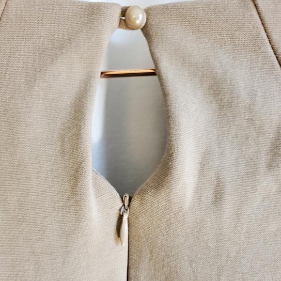 Color Block Bodycon Dress - Picture 3 of 6